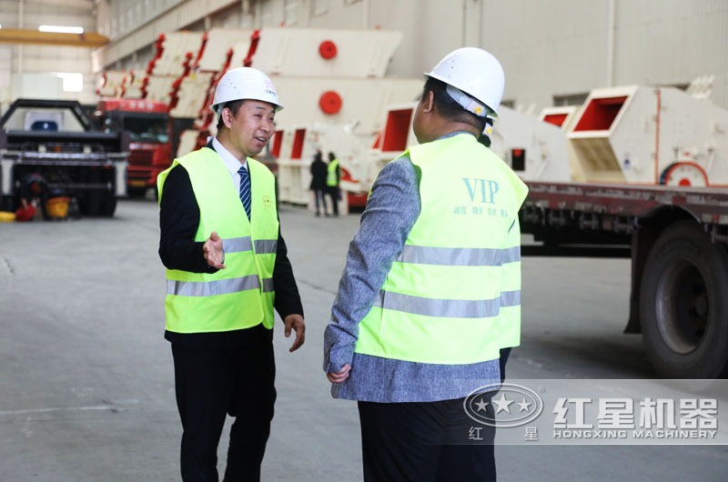 紅星廠區(qū)提供參觀并免費(fèi)咨詢服務(wù)