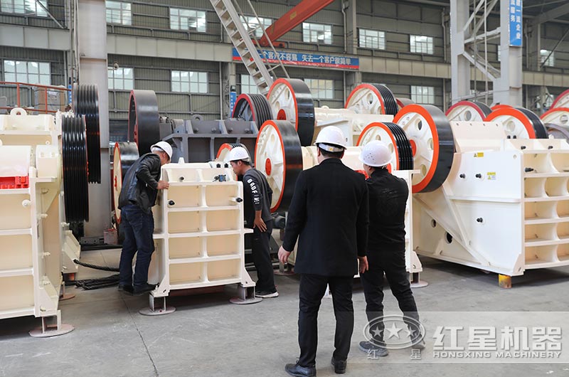 客戶到廠參觀，直接購機