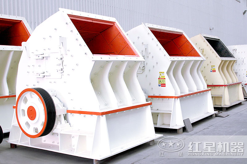 PCZ重錘碎石機圖片，時產100-3000噸