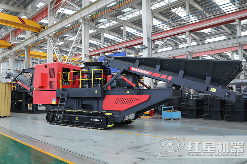 履帶式移動(dòng)破碎機(jī)